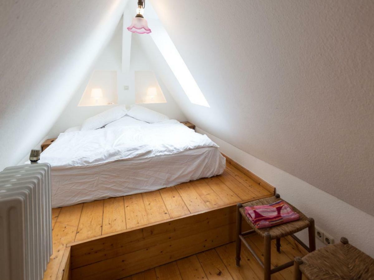 Kanalvilla - Urlaub Am Nord-Ostseekanal - Zwei Ferienwohnungen Im Angebot- Eine Im Dachgeschoss Und Eine Wohnung Mit Garten Sehestedt  エクステリア 写真